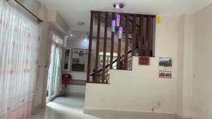 chính chủ cần cho thuê nhà hẻm xe tải chợ gồ ô môi 6,7 x25m nở hậu 9m 3 tầng giá 23 triệu