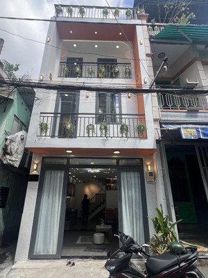 lê văn duyệt p1 bình thạnh giáp q1 3 tầng hẻm xe hơi 6m 30m2 full nội thất 5.35 tỷ