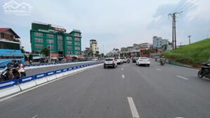 SÓT LẠI MẢNH ĐẤT VÀNG, TOP 1 NGỌC THỤY 110M, MT 8M, Ô TÔ TRÁNH, THÔNG ĐƯỜNG 40M, TẶNG GPXD