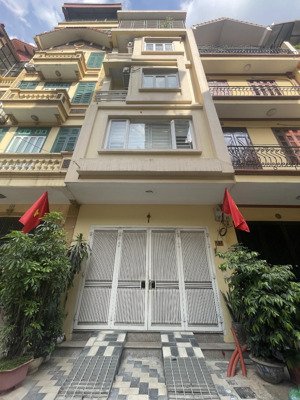 [chủ mót] ô chợ dừa - 55m2 - 5 tầng - 17.5 tỷ - phân lô vỉa hè ô tô tránh - dừng đỗ 24/7- tặng full