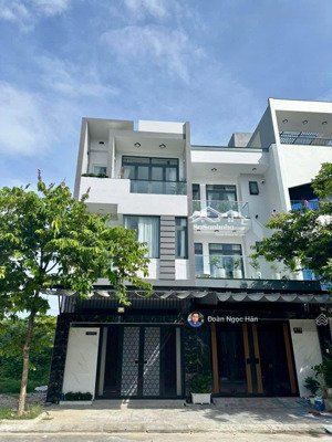 một căn nhà đẹp khu điện âm đường 7m5 chỉ cách biển 800m, khu vip bậc nhất liên chiểu