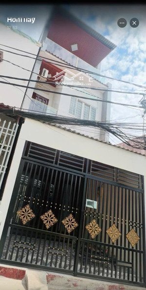 cực hiếm nhà 2 mặt hẻm,thoáng đẹp,