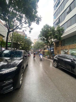 cho thuê nhà dương khuê - nguyễn hoàng. dt 70m2, 6 tầng thông sàn, thang máy, kinh doanh + vp, 38tr