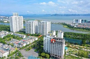do chuyển định cư không sử dụng nên cần bán căn hộ 2pn 76m2 trung tâm du lịch bãi cháy, hạ long