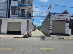 bán đất vàng 1 tỷ 450 tr đầu tư tốt tuyến 2 của đg trục chính 405 - hữu bằng kiến thụy -hải phòng