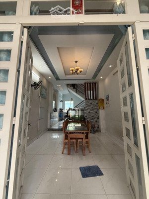 bán nhà 4 tầng -69m2-gần mặt tiền lộ 12m-hẻm xe tải - tỉnh lộ 10 -bình tân(a)