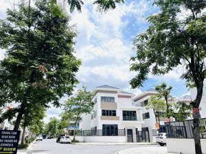 chỉ nhỉnh 8 tỷ sở hữu lô liền kề 100m2 (5x20) gần hồ điều hòa dự án thanh hà