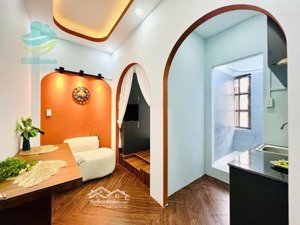 phòng cho thuê 1pn ngay nguyễn tri phương q10 gần đại học kinh tế ueh - đh y dược tphcm