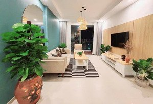 thuê ngay căn hộ 2pn 2wc 88m2 mới 100% view sông ngay cầu ba son sát q1 giá 21tr lh 
