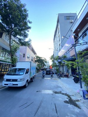 lô 75m2 kẹp góc 3 mặt thoáng cách 1 căn mt kinh dương vương vị trí sầm uất nhất giá 4.98 tỷ