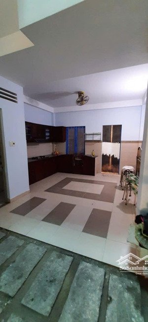 nhà đẹp 4 tầng (4.5mx16m) hẻm 4m an ninh, p. 5, gần trục cmt8 di chuyển sân bay, bv thống nhất 5p