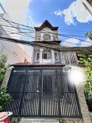 bán nhà 4 tầng bề ngang 5,8m, hẻm xe hơi gần chợ bà chiểu, hàng xanh phường 24, bình thạnh