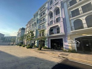 bán căn áp góc liền kề bim, aqua city hạ long mặt chính biển, view di sản, 105 m2 giá sốc 10 tỷ.