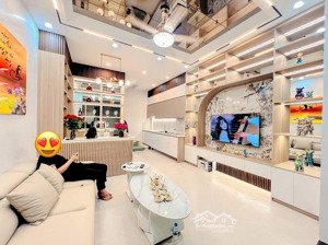 mặt ngõ thanh nhàn - nhà vị trí đẹp - cách 1 nhà ra phố trại găng - ngõ thông - nhà dân xây