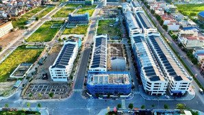 bán nhà khu đô thị era diêm điền - thái thụy - thái bình. gía 2,9 tỷ + 1.7 tỷ tiền nhà. s: 105m2