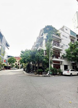 bán nhà liền kề lô góc ngô thì nhậm, hà đông 50m2, giá 16,5 tỷ siêu kinh doanh