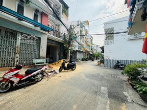 nhà hẻm 7m lê thúc hoạch, tân phú - 4x22m - 7.7 tỷ - thích hợp xây mới (đang cho thuê 10tr)