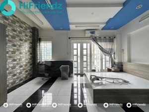 studio full nội thất trống sẵn có ban công cực xịn tại quận 2