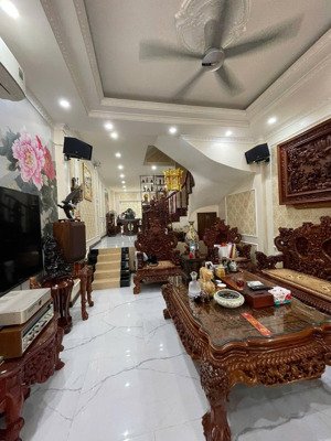 hiếm! lô góc 72 ha vĩnh phúc, dân xây chắc chắn, ngõ 3 gác thông, 40m ô tô đỗ, tặng nt, mới ở ngay
