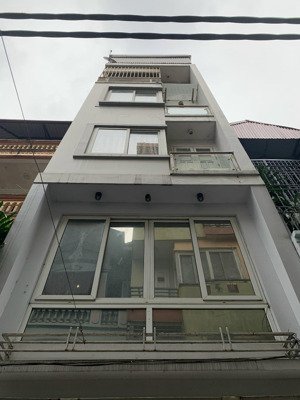 cho thuê nhà số 19a đường trung yên 9a nguyễn bá khoản. dt: 50m², 5 tầng, mt: 4m giá 18 triệu