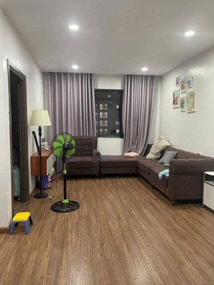 hot! bán gấp căn hộ đẹp 2pn tại hh2f full nội thất, giá chỉ hơn 3 tỷ