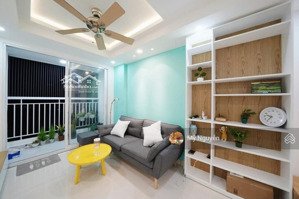 bán căn hộ chung cư gia phát apartment, dt 62m2, 2 phòng ngủ, 2wc giá 3,18 tỷ. lh mỹ