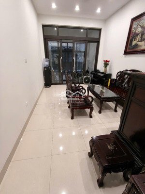 gấp, cho thuê nhà phố đào tấn - liễu giai - ba đình 65m2x4t. 4 ngủ 4 vệ sinh ô tô đỗ cửa. 2 thoáng
