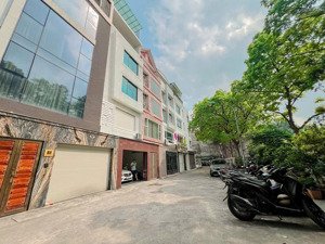 bán nhà phân lô view hồ 32 tỷ 83m2 5 tầng mt 5,5m vỉa hè ô tô tránh lạc long quân, cầu giấy
