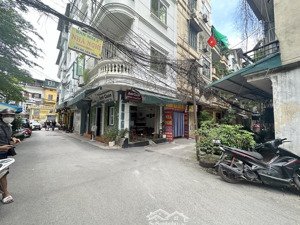 chính chủ gửi bán nhà phố - đê la thành, dt 70m2, 6 tầng, mặt tiền 6.1m vị trí trung tâm ba đình