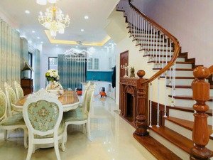 bán biệt thự vinhomes thăng long, dt 179m2, lô góc, nội thất xịn xò