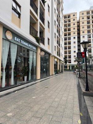 kẹt tiền bán gấp shophouse cityland, 77m2 giá cực tốt chỉ 6.5tỷ. lh: 