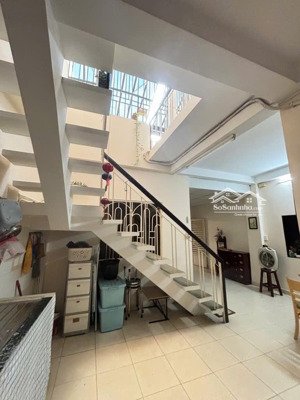 hiếm! khu vip phú nhuận, hồ biểu chánh, sát hxh, 5x15m nở hậu, 80m2, 8,9 tỷ