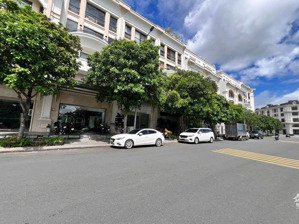 siêu hiếm nhà phố. giá bán: 33tỷ(thương lượng) vị trí đắc địa tiềm năng - đỉnh cao thương mại