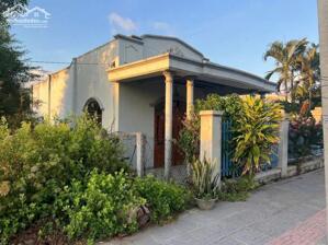 HÀNG NGỘP CẦN BÁN GẤP LÔ ĐẤT NGANG 15M NGAY TRUNG TÂM LỘC AN, BRVT