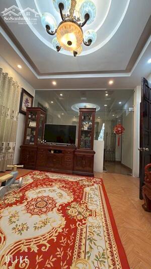 Bán nhà phố Đặng Văn Ngữ, oto tránh đỗ, lô góc 60m2 18,5 tỷ