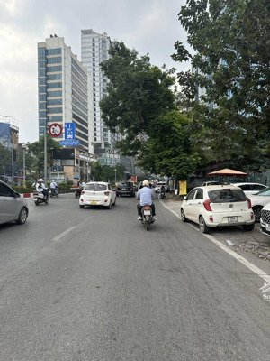 đầu tư - phân lô ô tô tránh lê văn lương 4 tầng 100m2, mt 6.6m, đã hoàn công, thang máy