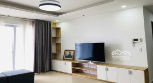 cần cho thuê lại căn blooming 3 pn full nội thất, tầng cao view biển thoáng mát, 135m2