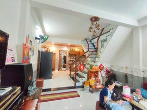 bán nhà 2 tầng kiệt ô tô 4m trương chí cương, hải châu. gần gần siêu thị lottle chợ đêm helio