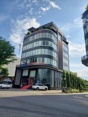 bán tòa nhà mặt tiền lý thường kiệt. dt 450m2 (9x50m), 7 tầng tn 210tr/th. giá 70 tỷ tl - tin thật