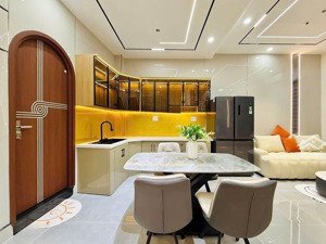 cần bán gấp nhà 90m2 đối diện đường đinh đức thiện, cách acb bình chánh 500m.shr giá chỉ 2 tỷ 6!!