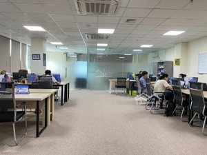 chính chủ cho thuê văn phòng tại trường chinh - đối diện toyota thanh xuân, dt 120m2, 210m2