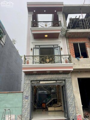 Bán nhà gần chợ Bà Tri bình dương full nội thất