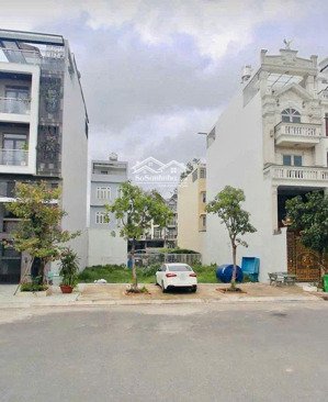 cần tiền gấp nên chủ thanh lý 2 lô đất tại bình dương