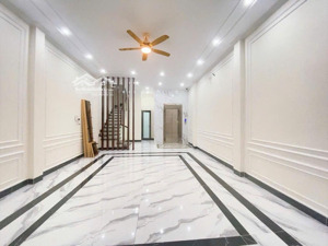 bán nhà mặt chợ văn phú, dt55m2, 7 tầng, mt 5m, thang máy, full nội thất, kinh doanh cực đẹp