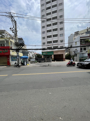 vip nhất, mặt tiền tân hương, q. tân phú. dt: 12x24m, giá rẻ nhất con đường