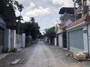 bán nhà 2 tầng mới xây, trục chính mậu dương, vị trí đẹp, cạnh trường học, dt 80m2, giá 3,55 tỷ.