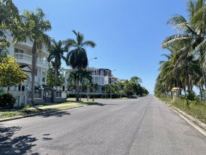 lô duy nhất còn sót lại với giá chỉ 7xtr/m2 có ngay lô đất bt biển an viên - kđt bậc nhất nha trang