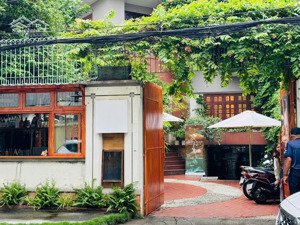 cho thuê biệt thự - sân vườn - trung tâm quận 10 (ngay vạn hạnh mall)