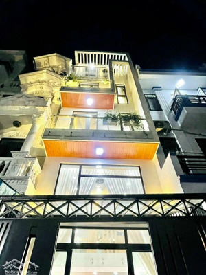 cần bán gấp nhà hẻm xe hơi khu đinh bộ lĩnh - nguyễn xí. nhà mới xây 5 tầng nội thất cao cấp