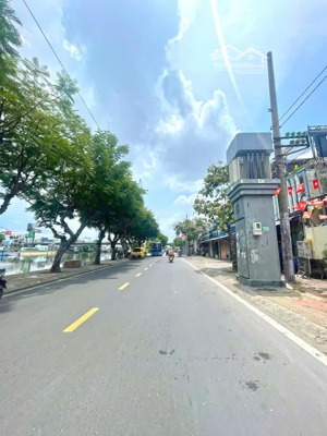 vị trí kinh doanh mặt tiền trần xuân soạn nhà 4 tầng - quận 7